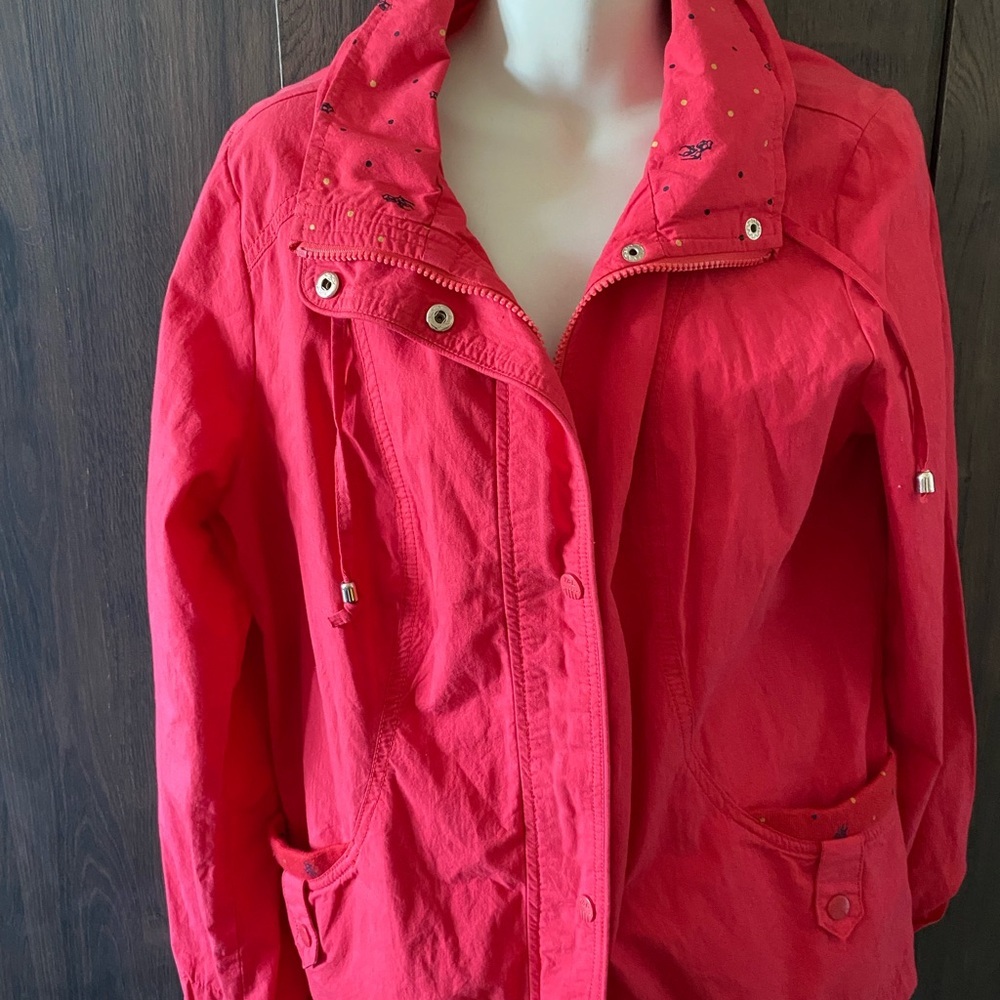 Ylanni Women's Red Jacket 100%Cotton is 2XL but I think is size L